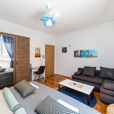 Family Apartment กราดัซ ภายนอก รูปภาพ