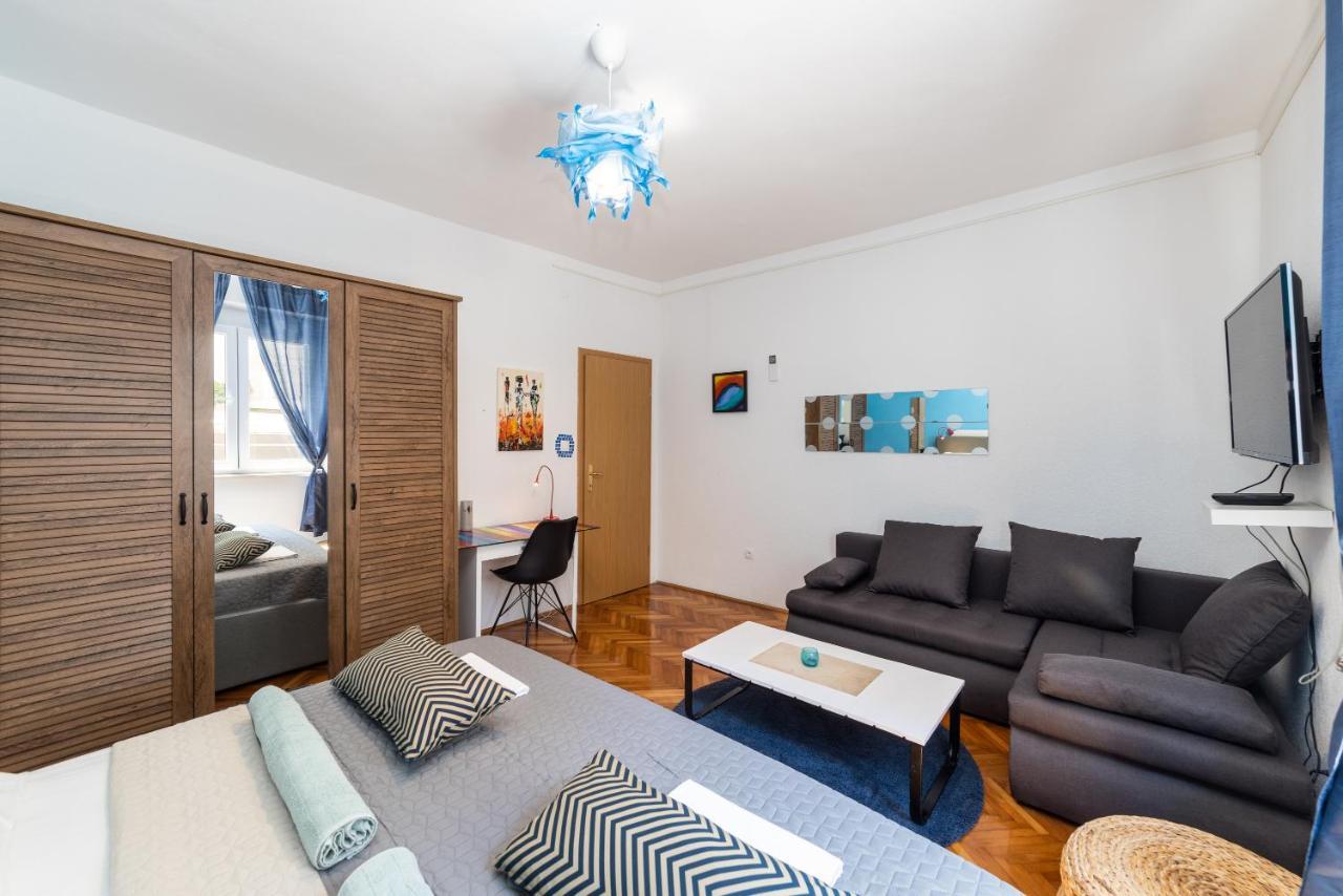 Family Apartment กราดัซ ภายนอก รูปภาพ